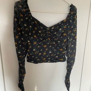 Mesh long sleeve floral tight crop top